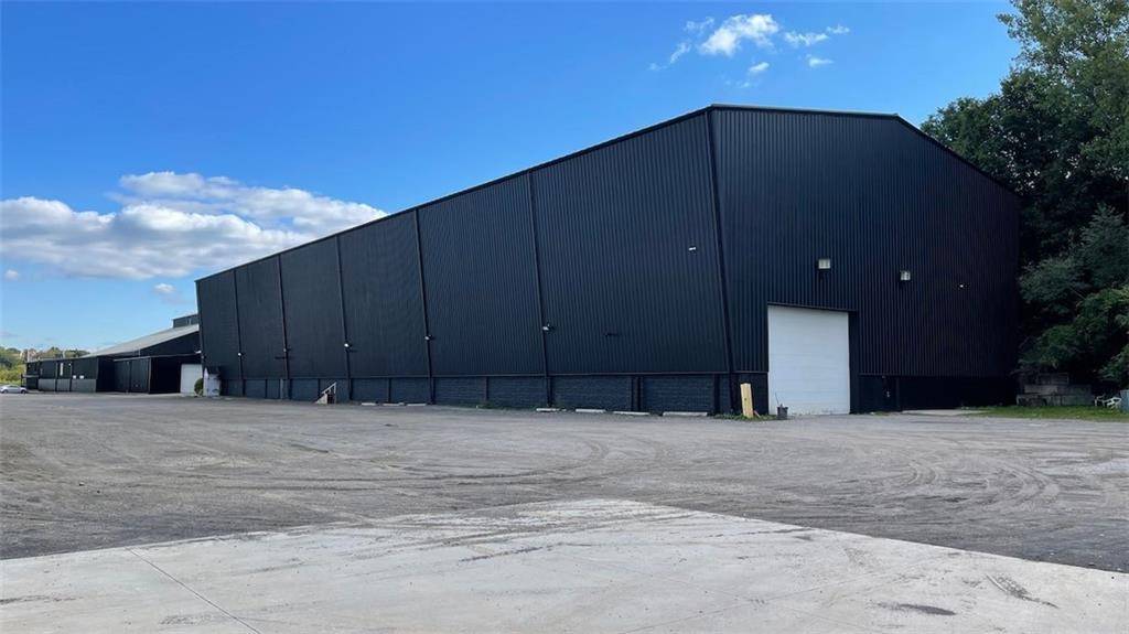 Hamilton, ON L8R 3N6,243 QUEEN Street N #PART C