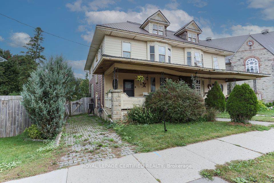 Wellington North, ON N0G 1A0,110 Smith ST