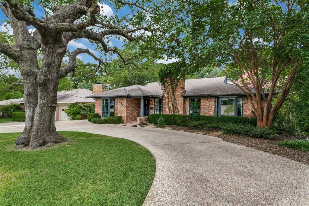 Dallas, TX 75214,6610 YOSEMITE Lane