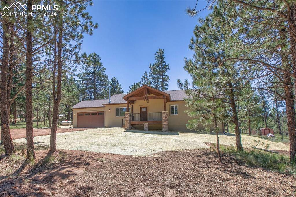 Florissant, CO 80816,214 Turnabout LN