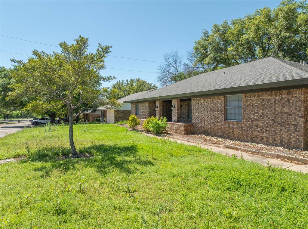 Hillsboro, TX 76645,111 Clyde Street