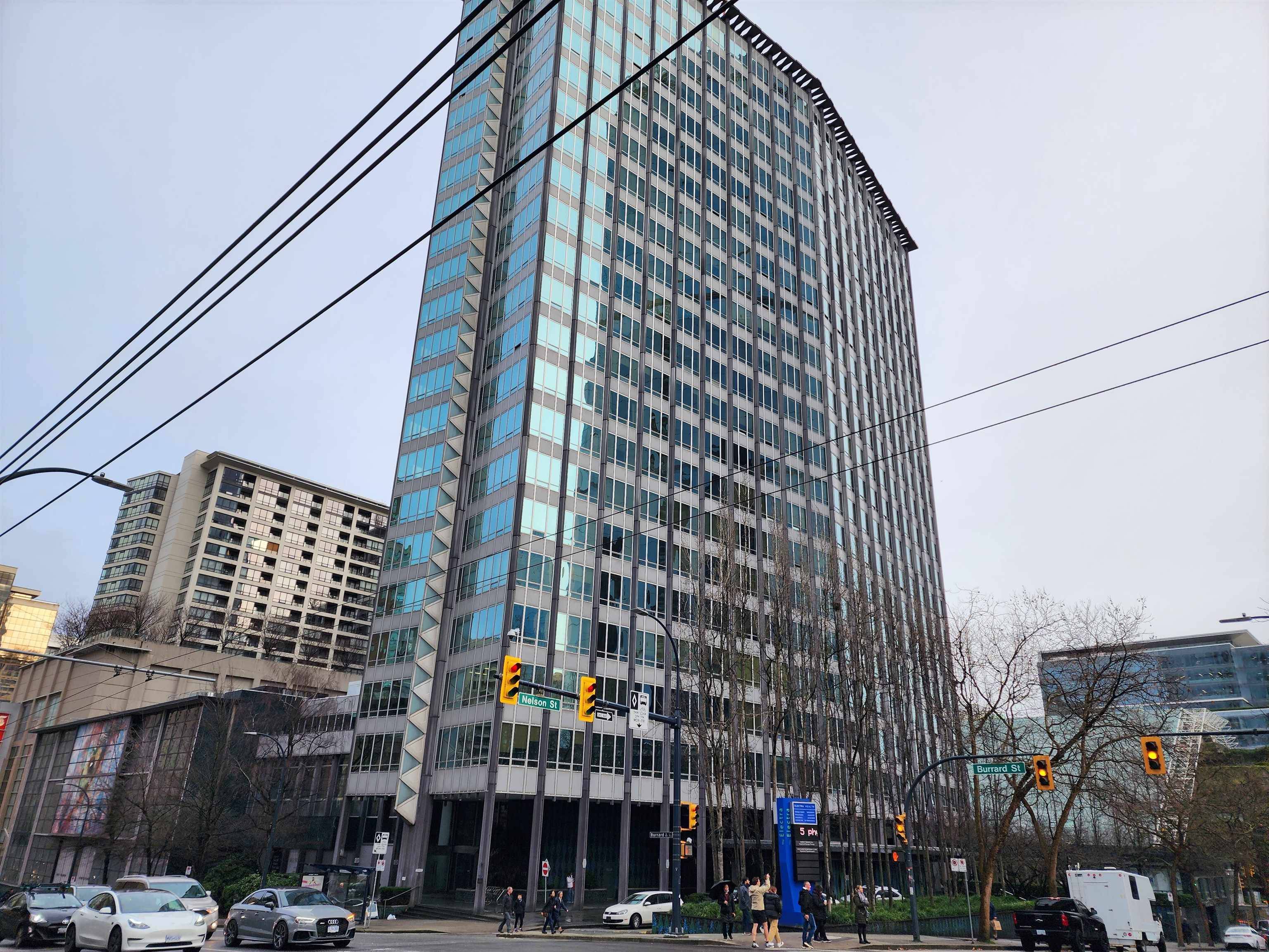 Vancouver, BC V6Z 2R4,138 & 139 970 BURRARD STREET