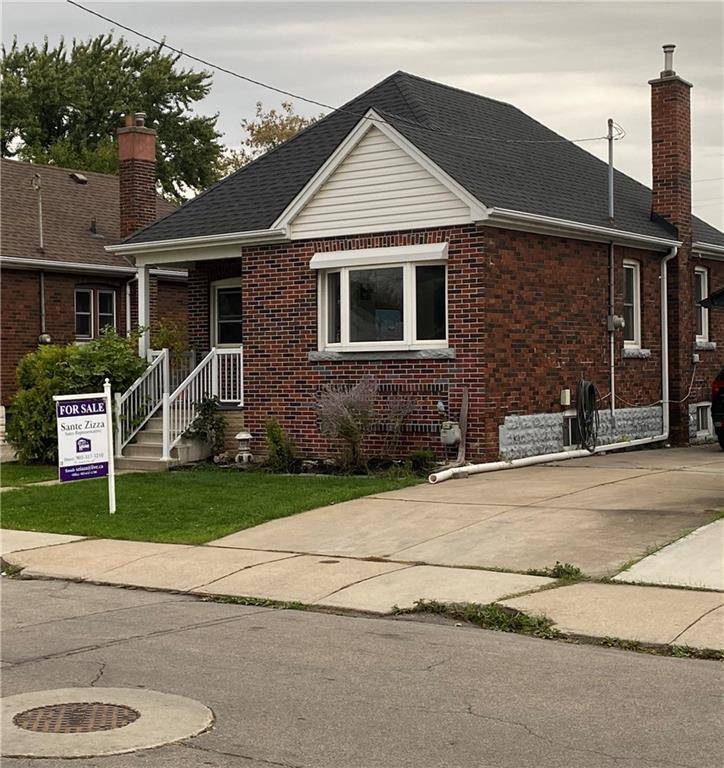 101 ALBANY Avenue, Hamilton, ON L8H 2H4
