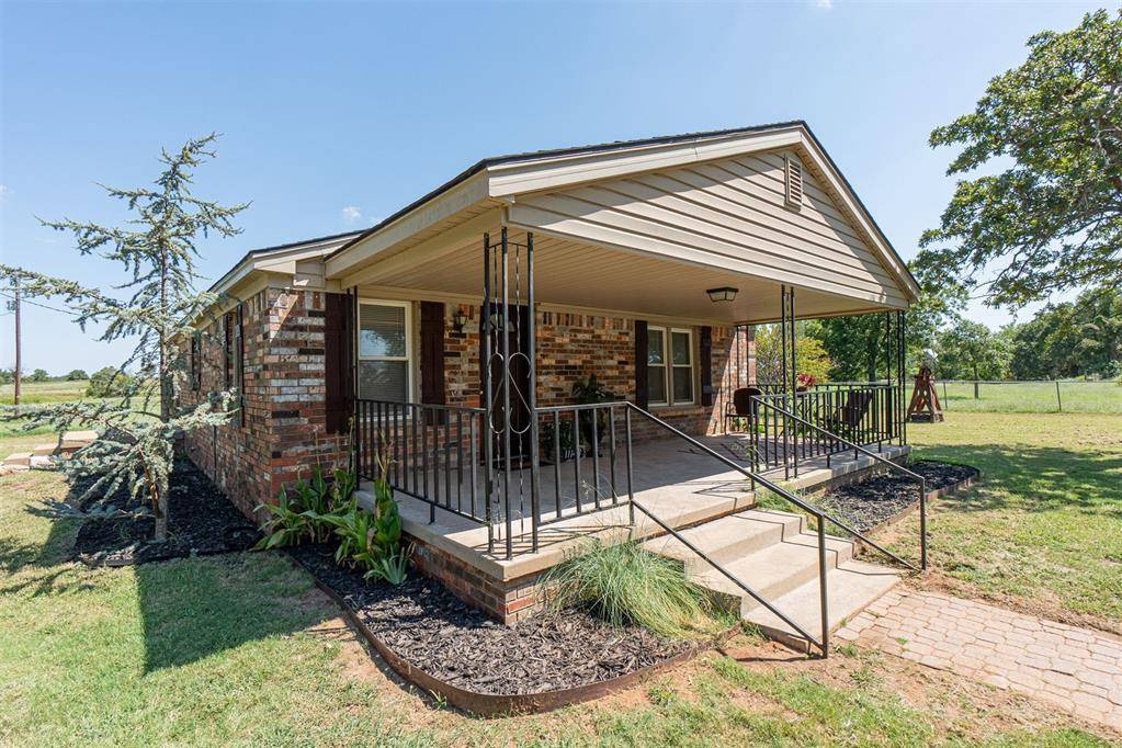 Lindsay, OK 73052,11143 200th Street