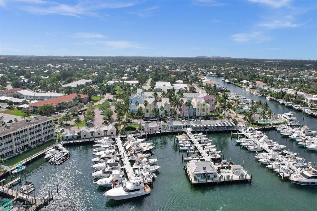 Lighthouse Point, FL 33064,2870 Marina Cir