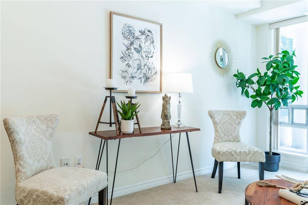 125 WILSON Street W #216 Ancaster, ON L9G 0B3