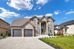 Lakeshore, ON N0R 1A0,919 Lakewood CRES