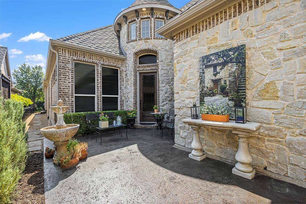 Mckinney, TX 75070,5909 Heron Bay Lane