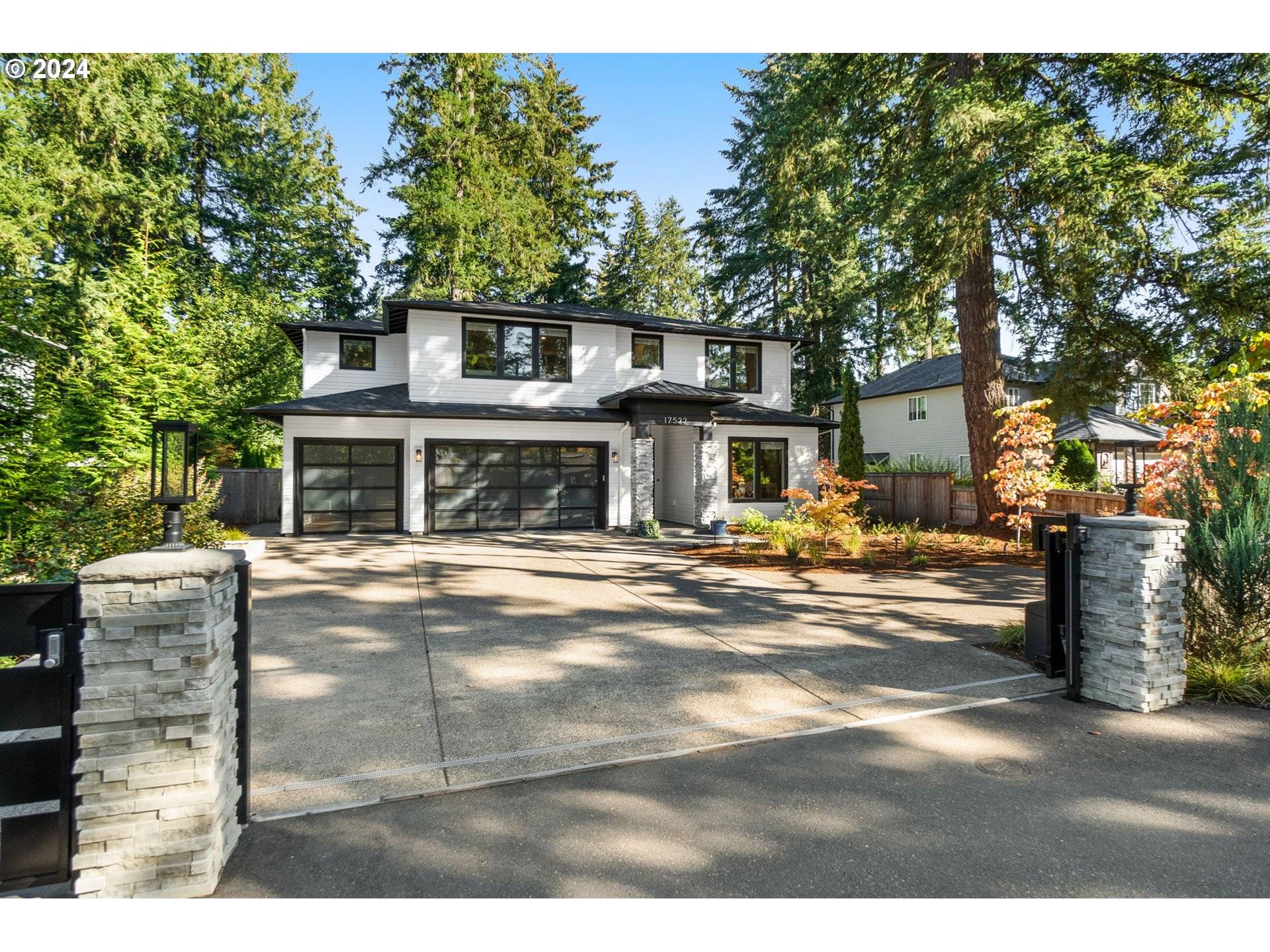 Lake Oswego, OR 97035,17522 BRYANT RD