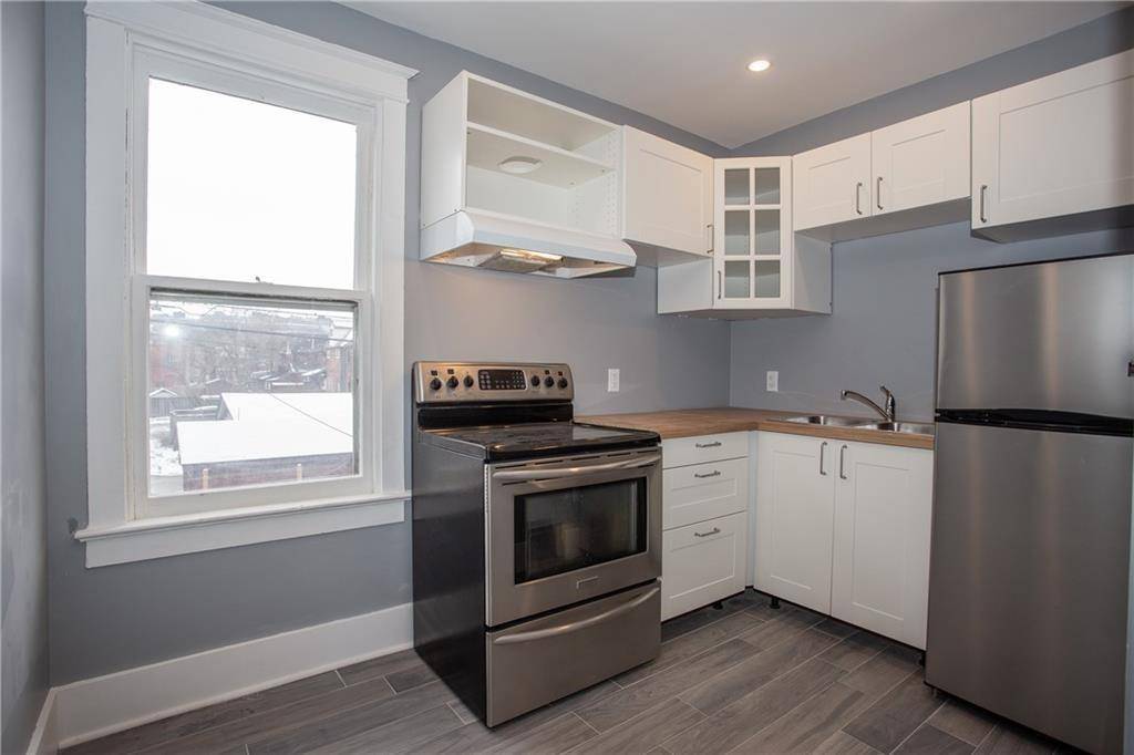736 CANNON Street E #3, Hamilton, ON L8L 2G9