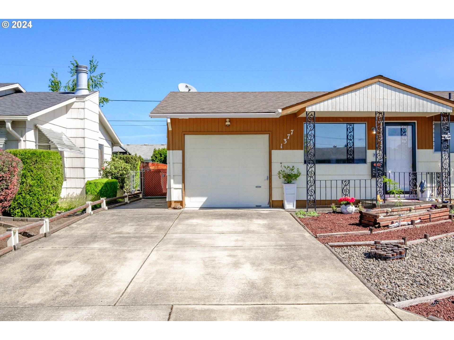 Woodburn, OR 97071,1377 Garden WAY