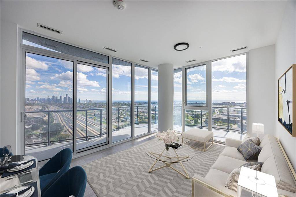 Toronto, ON M8Z 0G5,36 ZORRA Street #1808