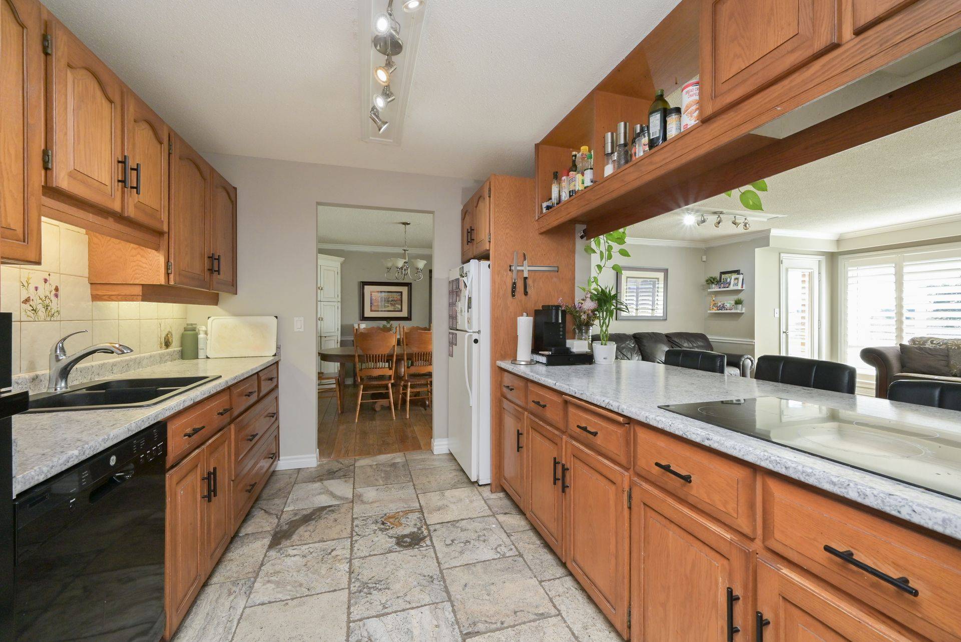 Caledon, ON L7C 1Z1,12530 Chinguacousy RD