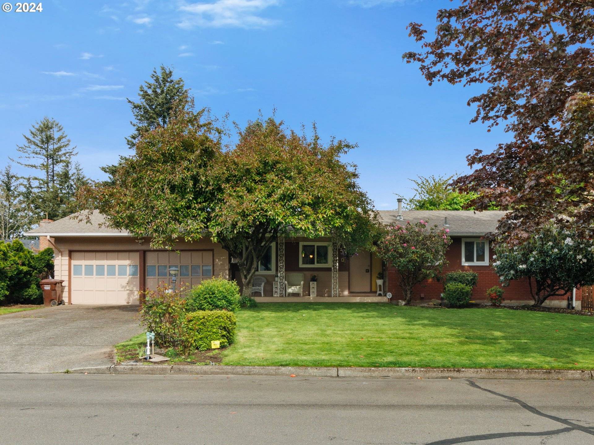 Gresham, OR 97030,180 NW CHASTAIN CT