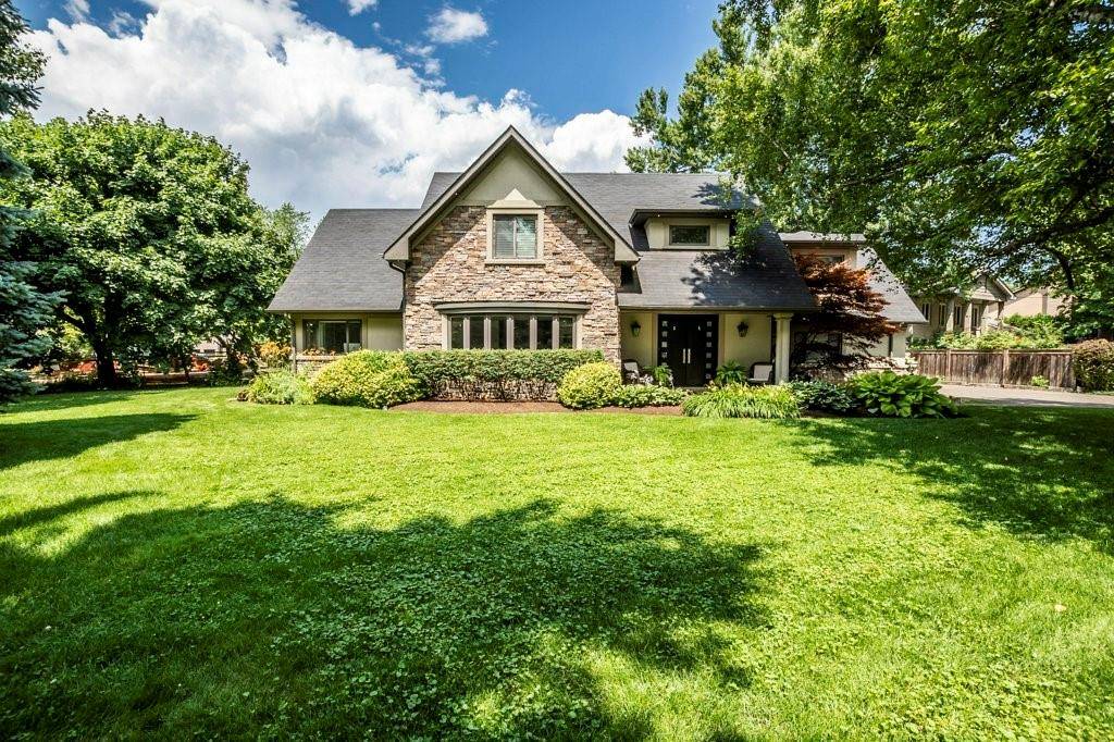 145 BIRETT Drive, Burlington, ON L7L 2S9