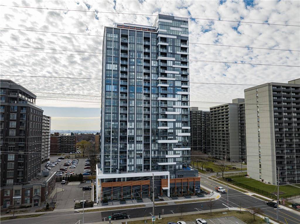 500 BROCK Avenue #2005, Burlington, ON L7S 0A5