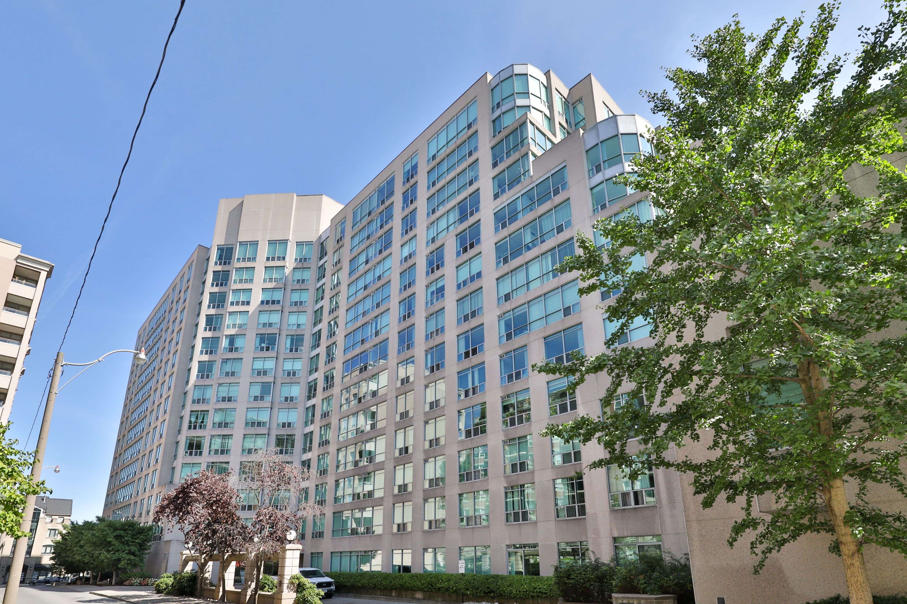 Toronto C02, ON M4W 3S8,942 Yonge ST #616