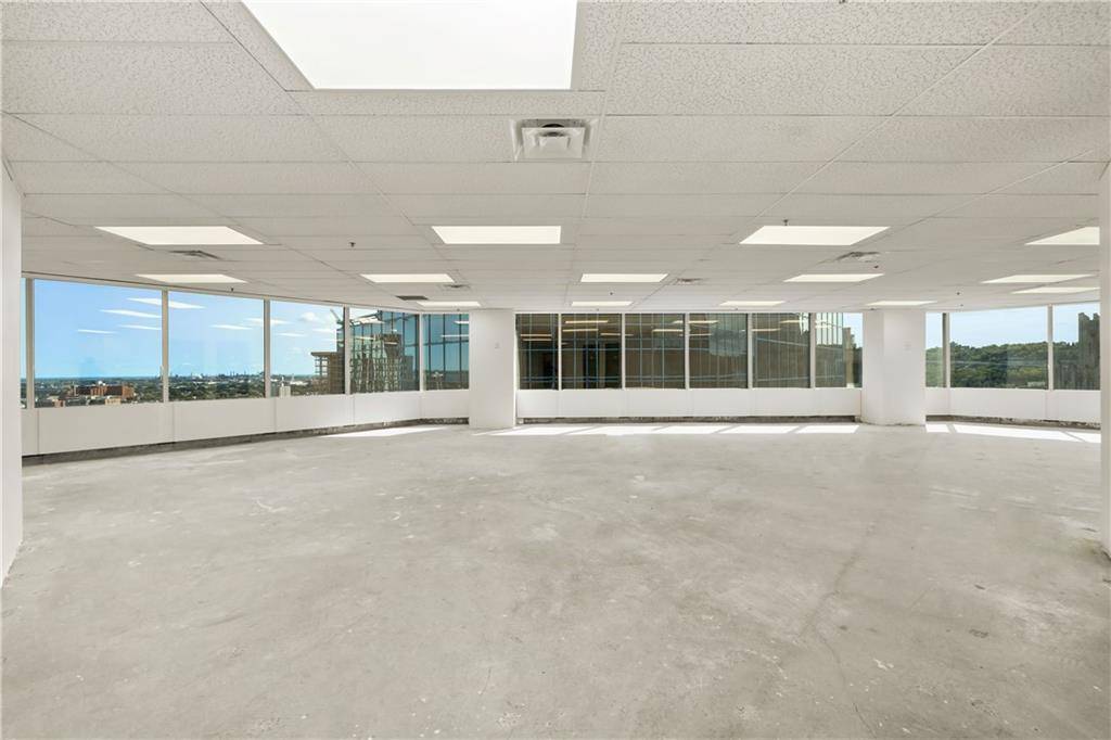 21 KING Street W #1503, Hamilton, ON L8P 4W7