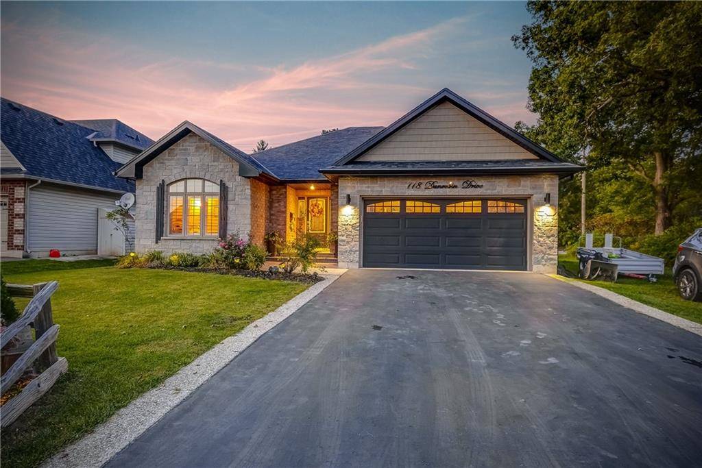 118 DUNROBIN Drive, Caledonia, ON N3W 2P4