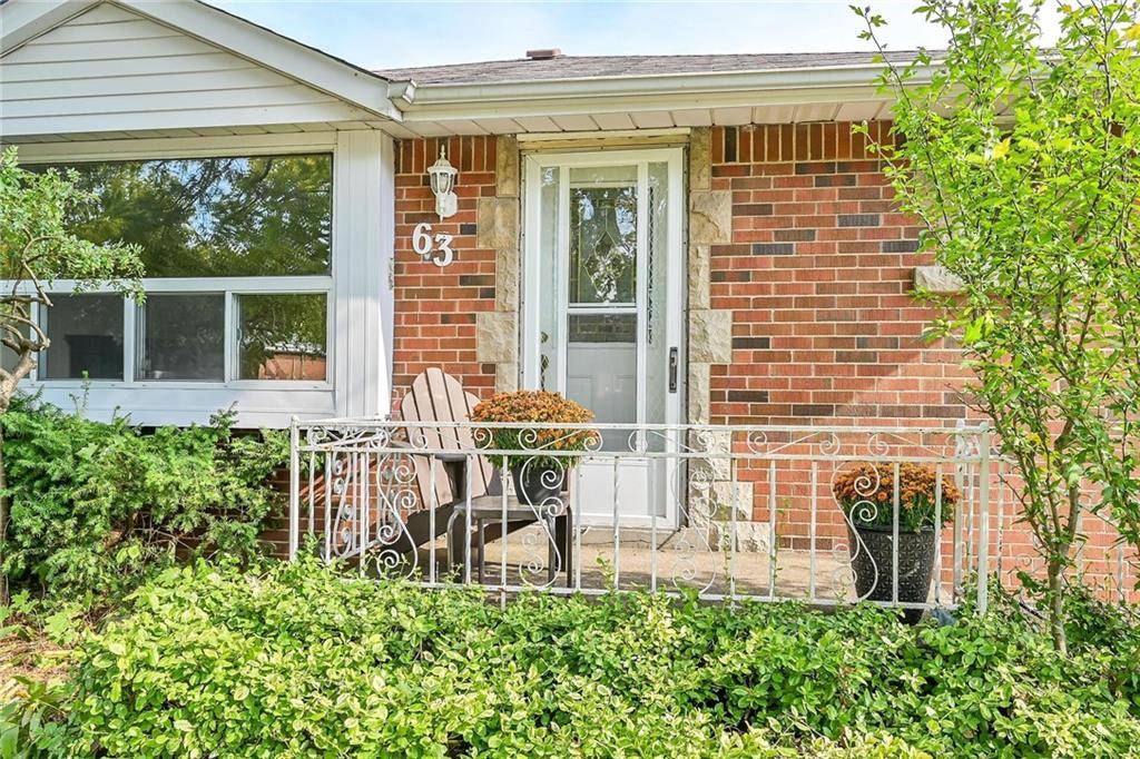63 FERNWOOD Crescent, Hamilton, ON L8T 3L2