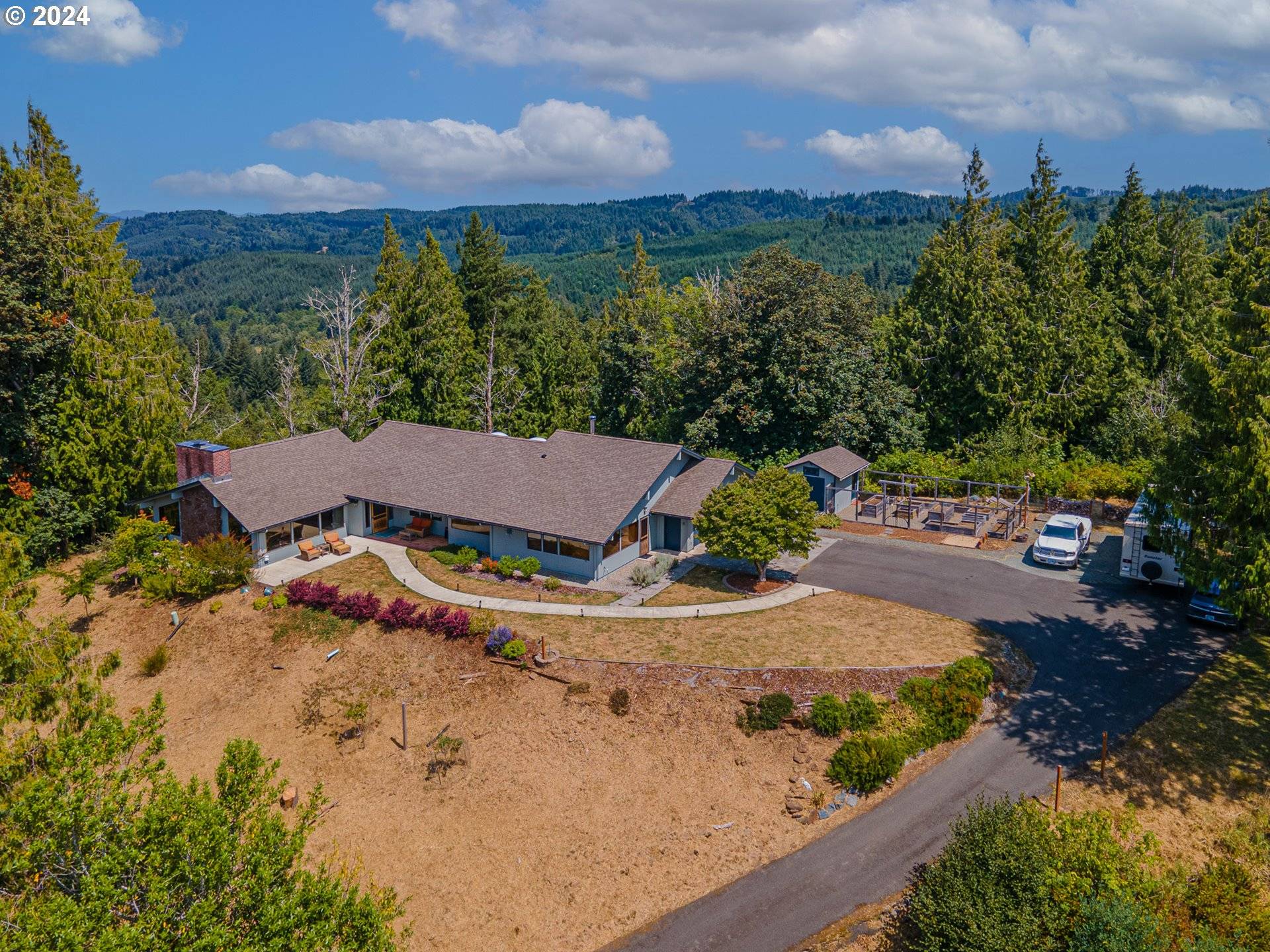 Coquille, OR 97423,1333 E 15TH ST