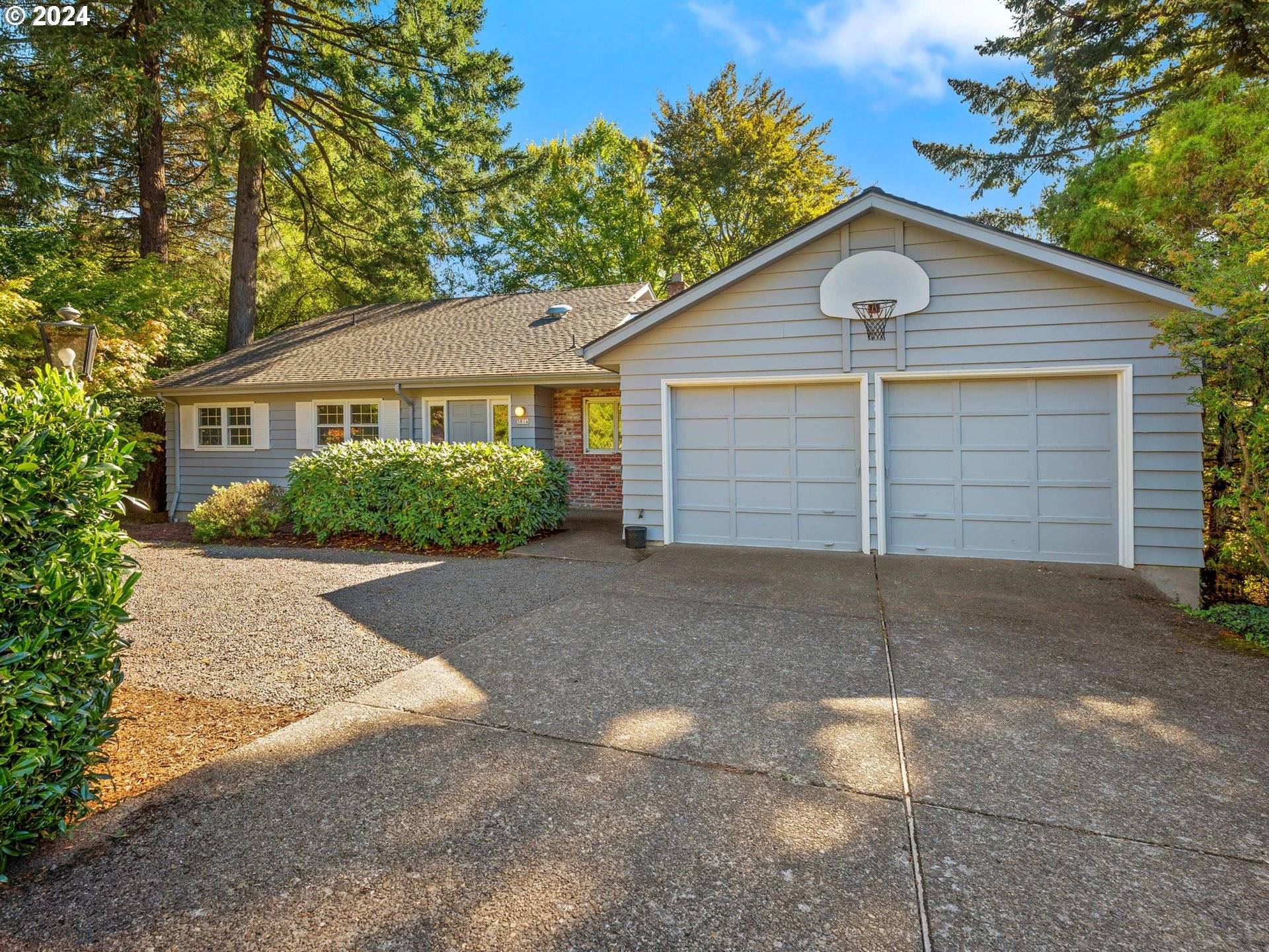 Portland, OR 97221,3814 SW BRIDLEMILE LN