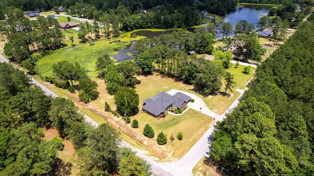 Wedgefield, SC 29168,4991 Wedgelake Dr.