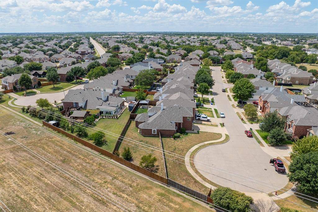 Grand Prairie, TX 75052,2711 Eastland Drive