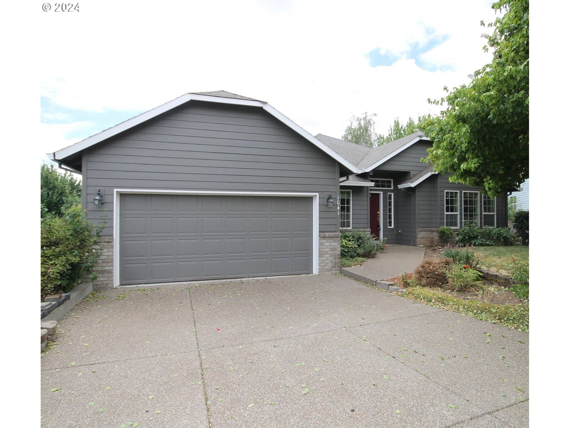 Dundee, OR 97115,1041 SW ARROWHEAD PL