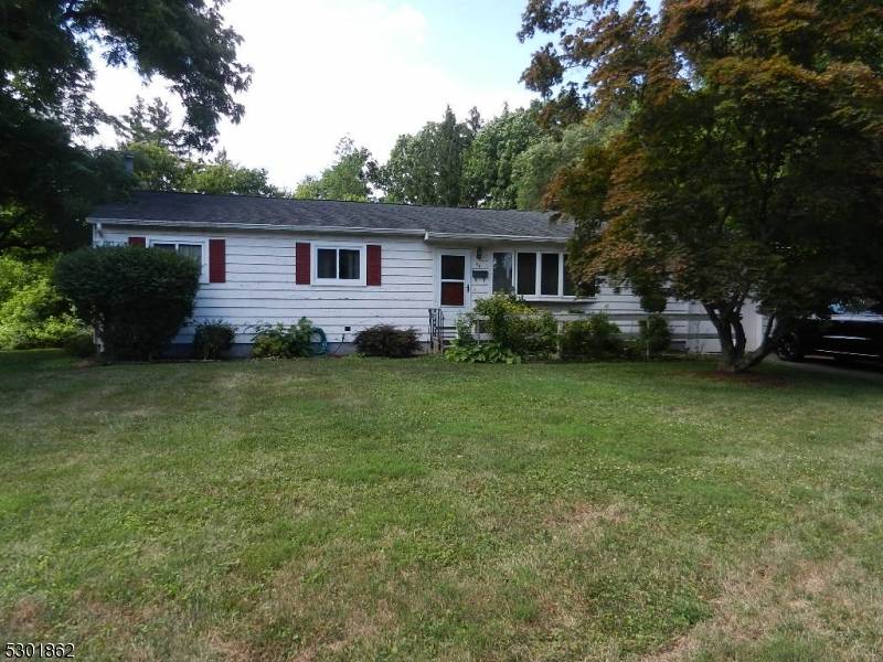 Hillsborough Twp., NJ 08844,60 Meadowbrook Dr