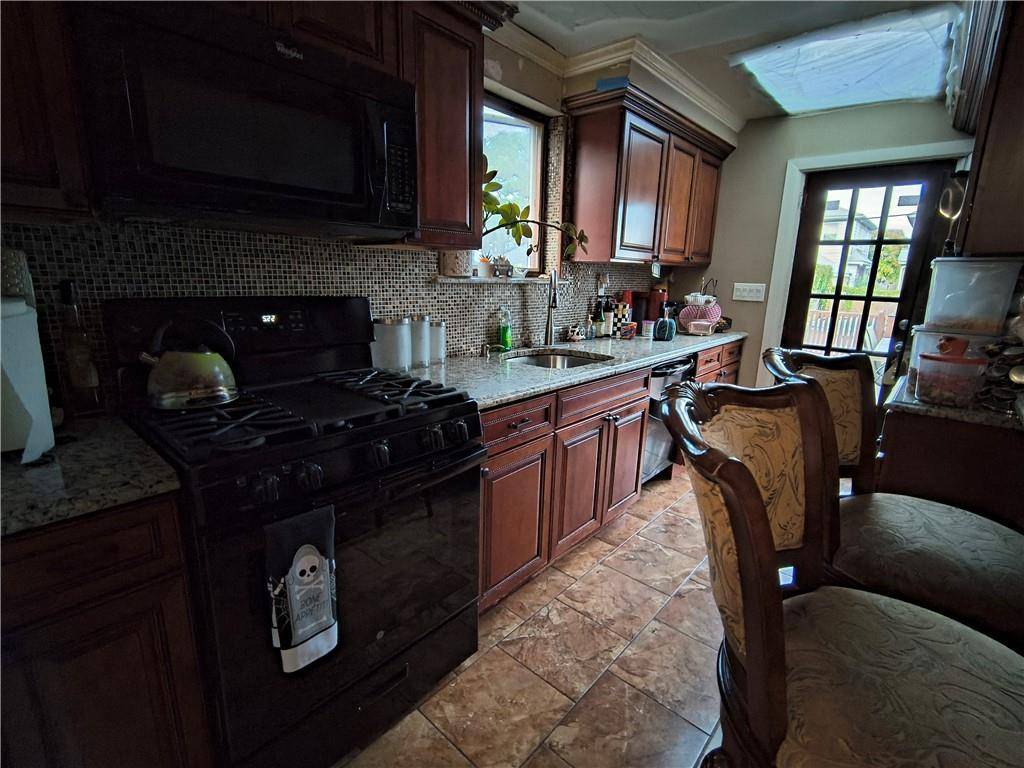 Brooklyn, NY 11223,1921 West 13th ST