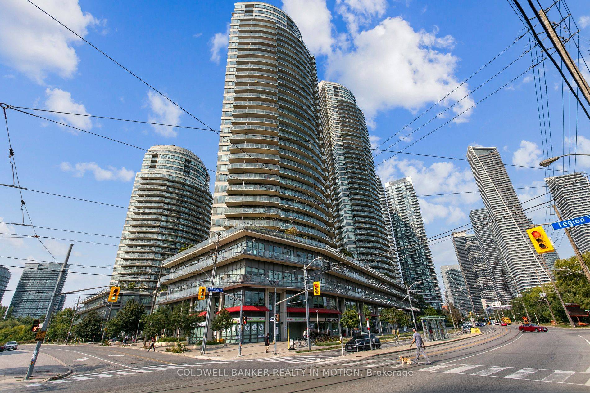 Toronto W06, ON M8V 0B1,2240 Lake Shore BLVD #1208