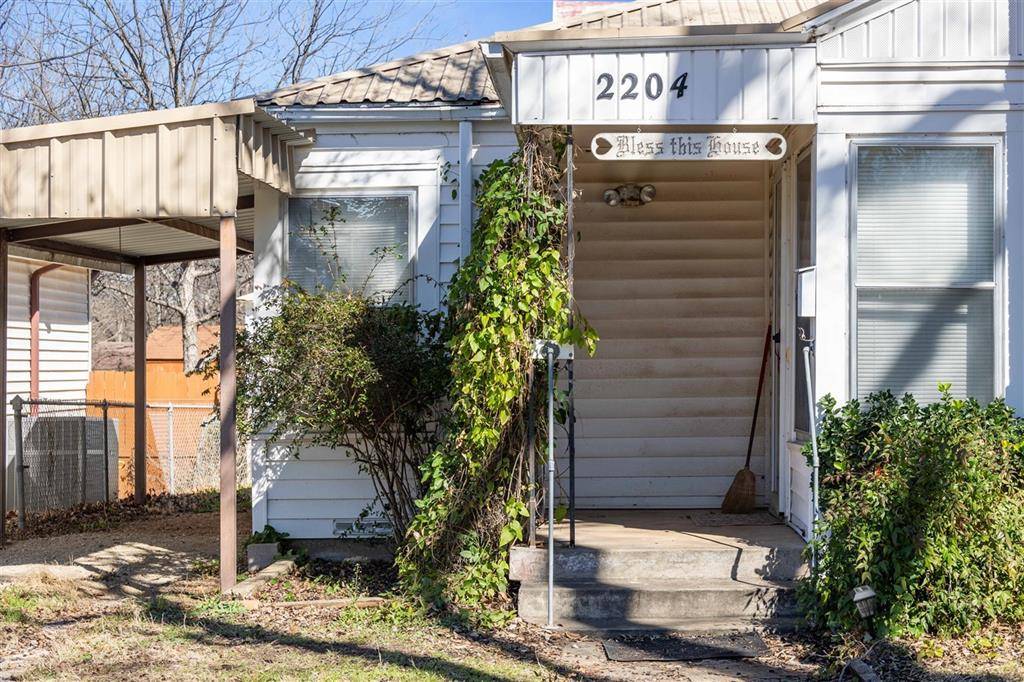 Brownwood, TX 76801,2204 Vincent Street