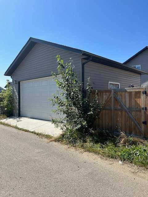 Sylvan Lake, AB T4S 0N2,26 Hampton CRES