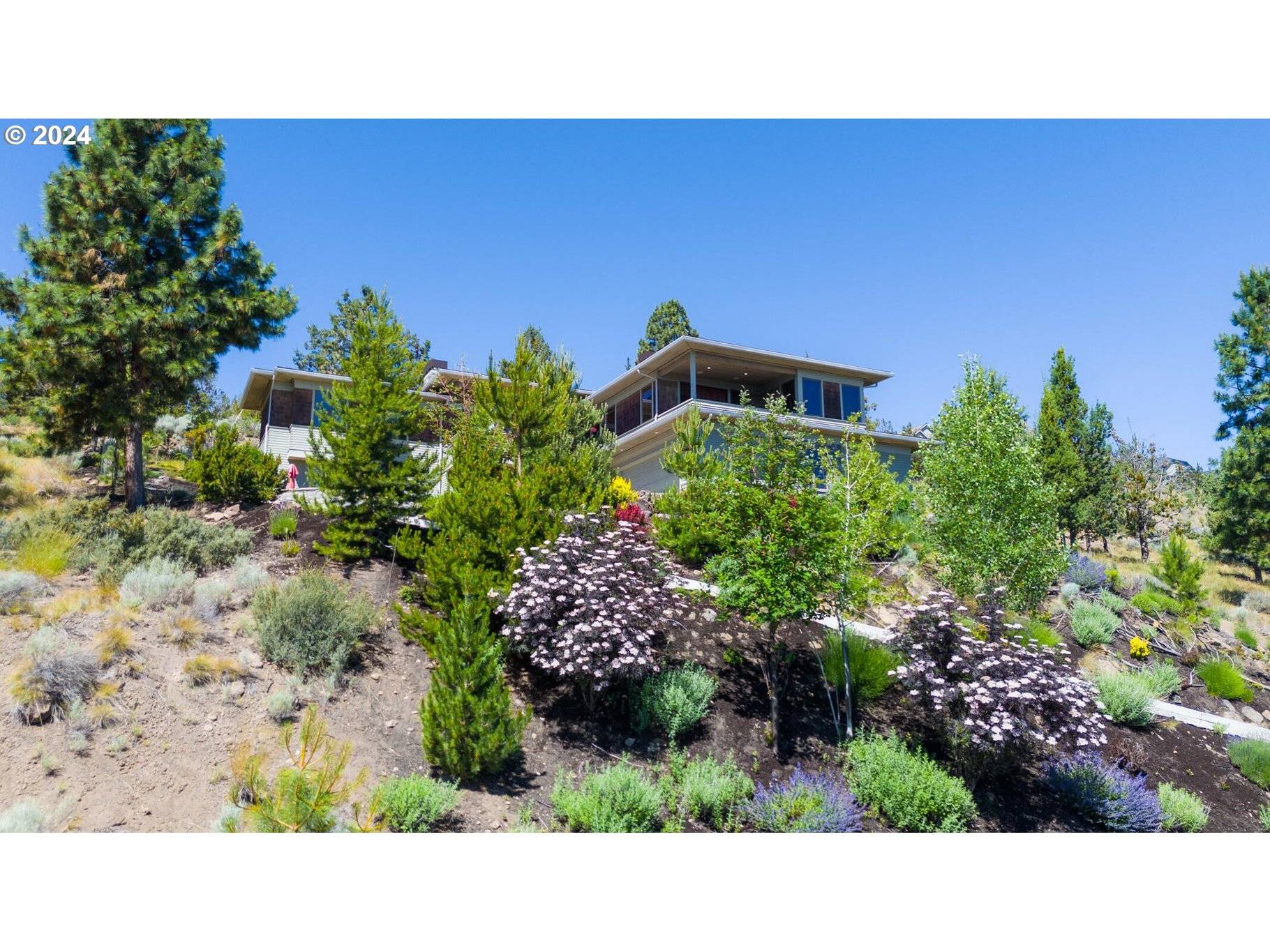 Bend, OR 97701,3364 NW FAIRWAY HEIGHTS DR