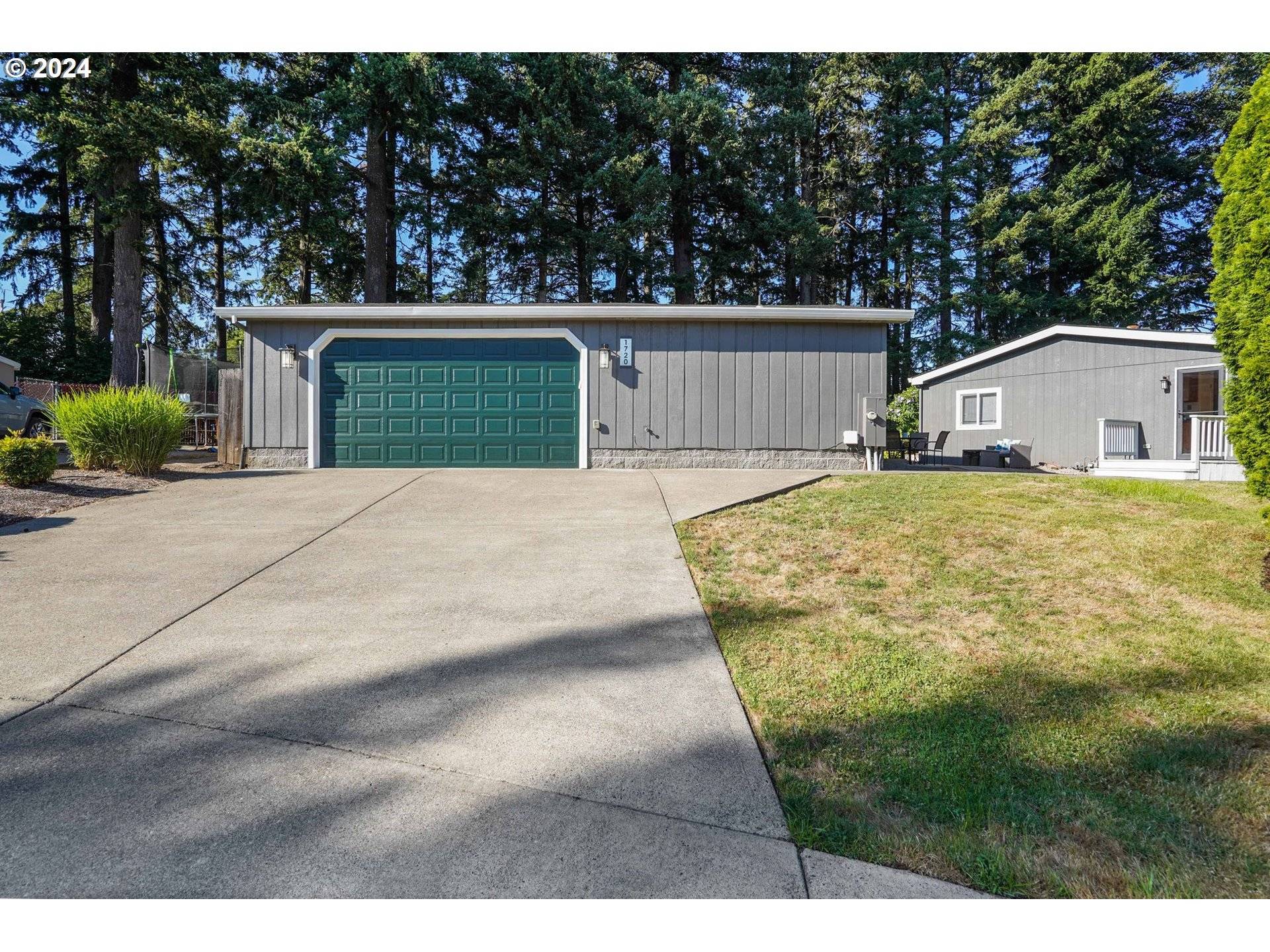 Woodburn, OR 97071,1720 TEN OAKS LN