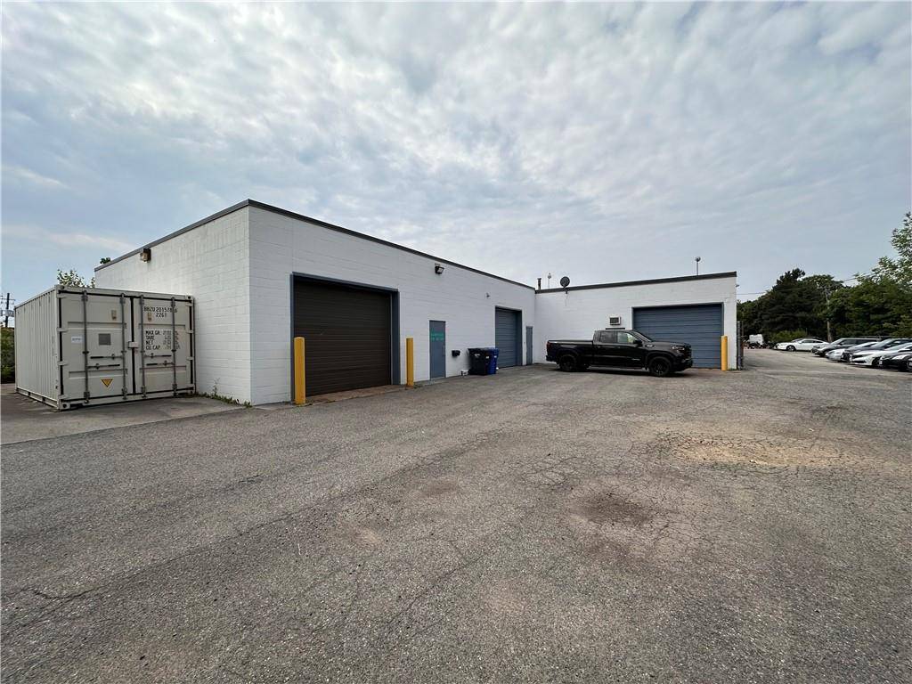 Burlington, ON L7M 1H7,1251 NORTHSIDE Road #R