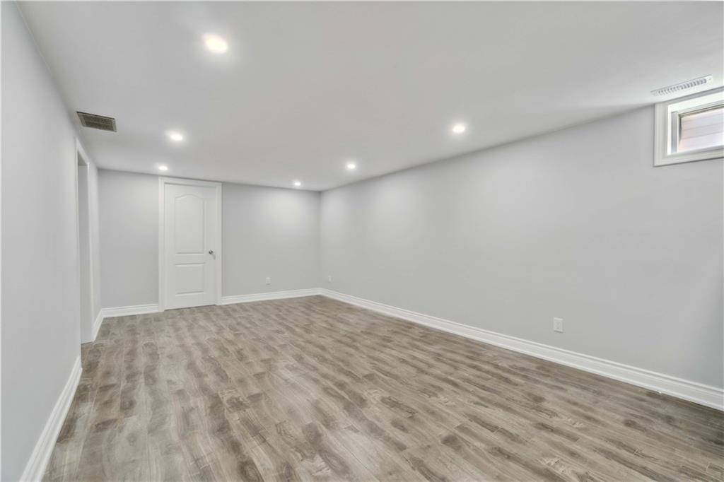 91 BOSTON Crescent #Lower, Hamilton, ON L8T 4N1