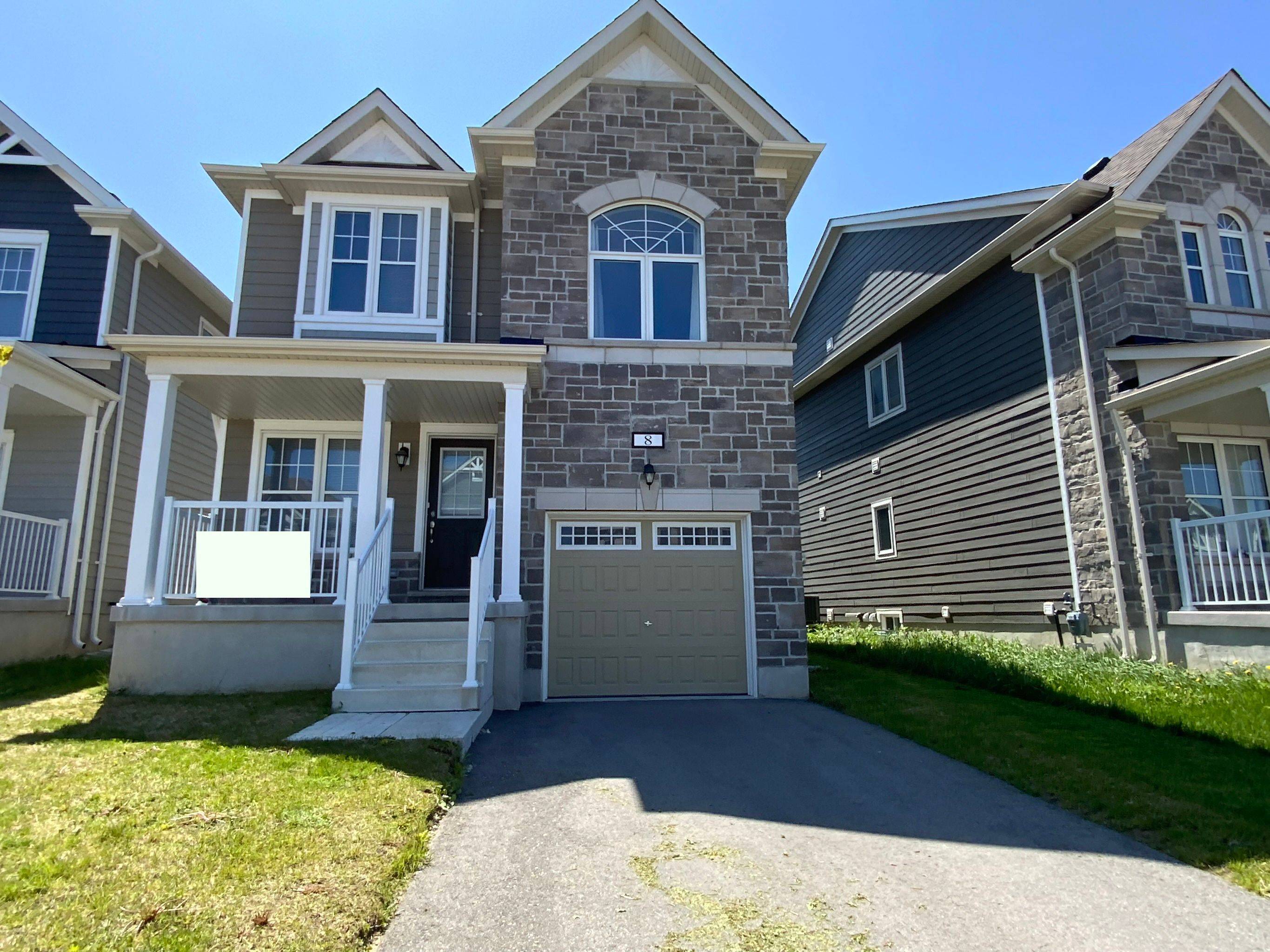 Wasaga Beach, ON L9Z 0J2,8 Bobolink DR