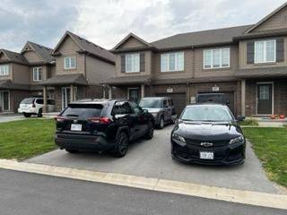 Welland, ON L3C 0G9,683 Julia DR