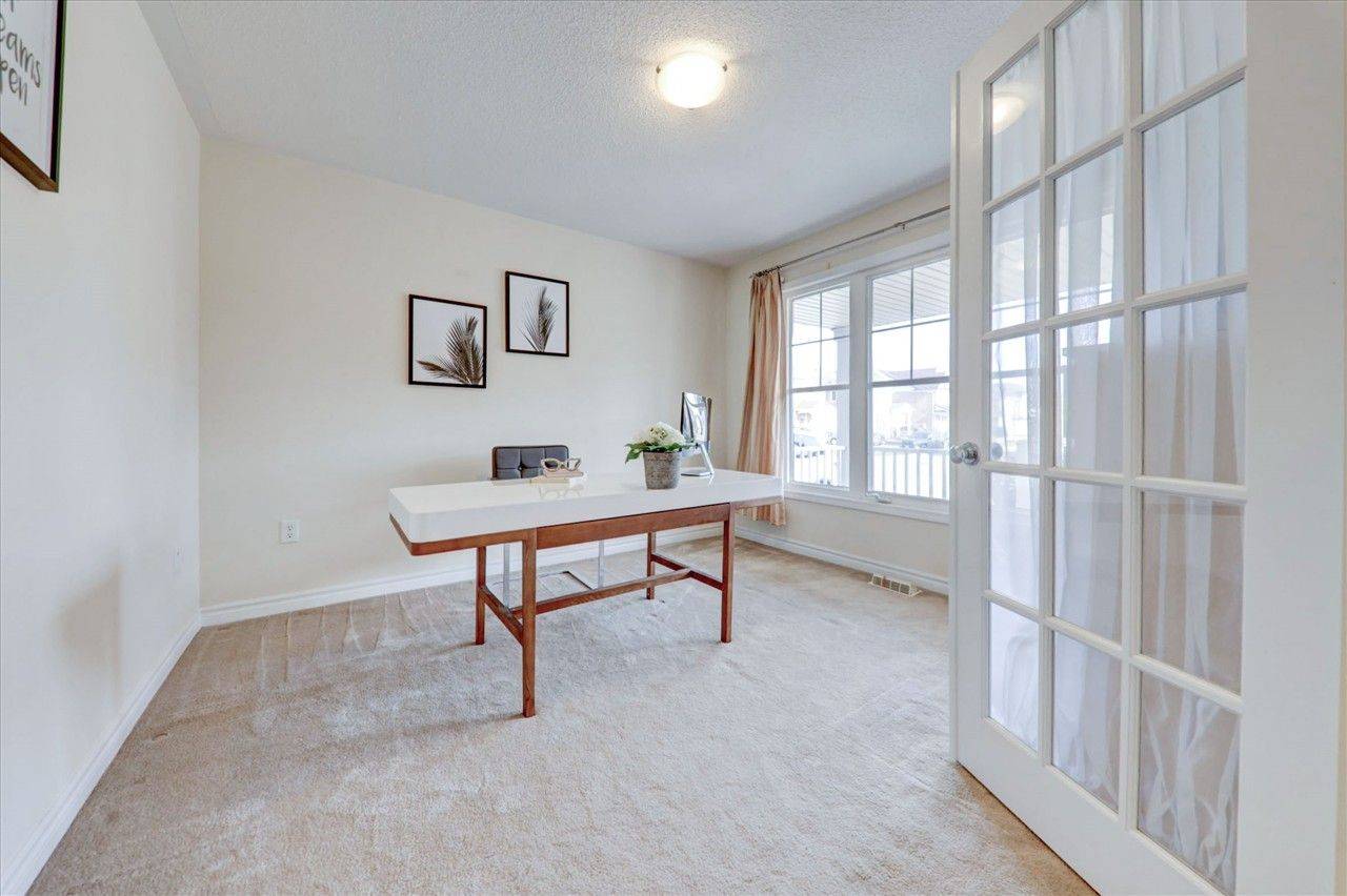 Toronto E11, ON M1B 6K6,112 Upper Rouge TRL