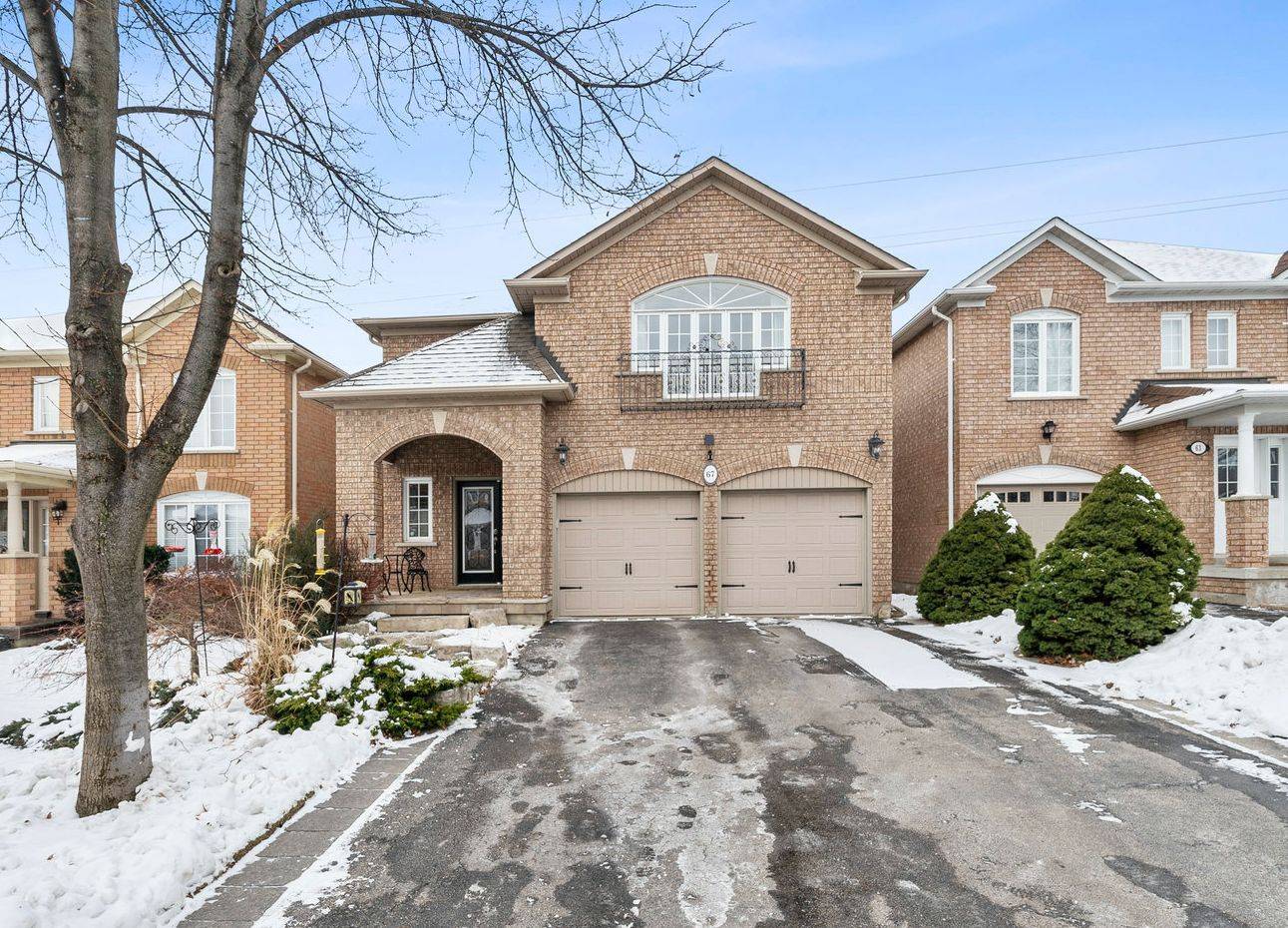 Vaughan, ON L4H 2G2,67 Aventura CRES