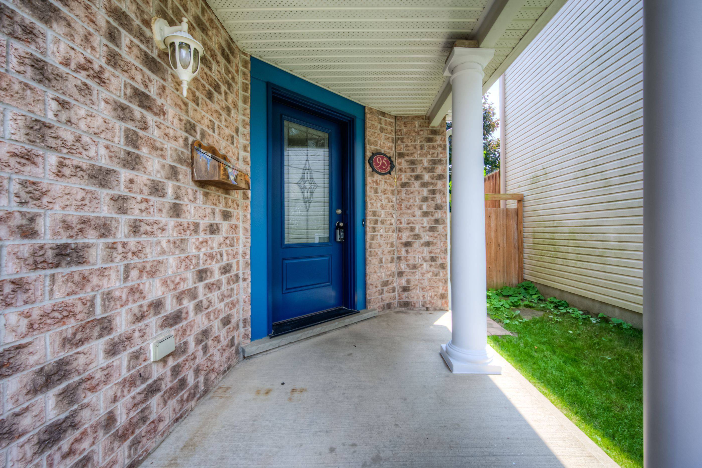 Cambridge, ON N3C 4L4,95 Bartleman CRES