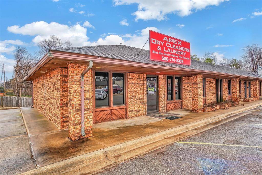 Weatherford, OK 73096,1112 N Washington Avenue