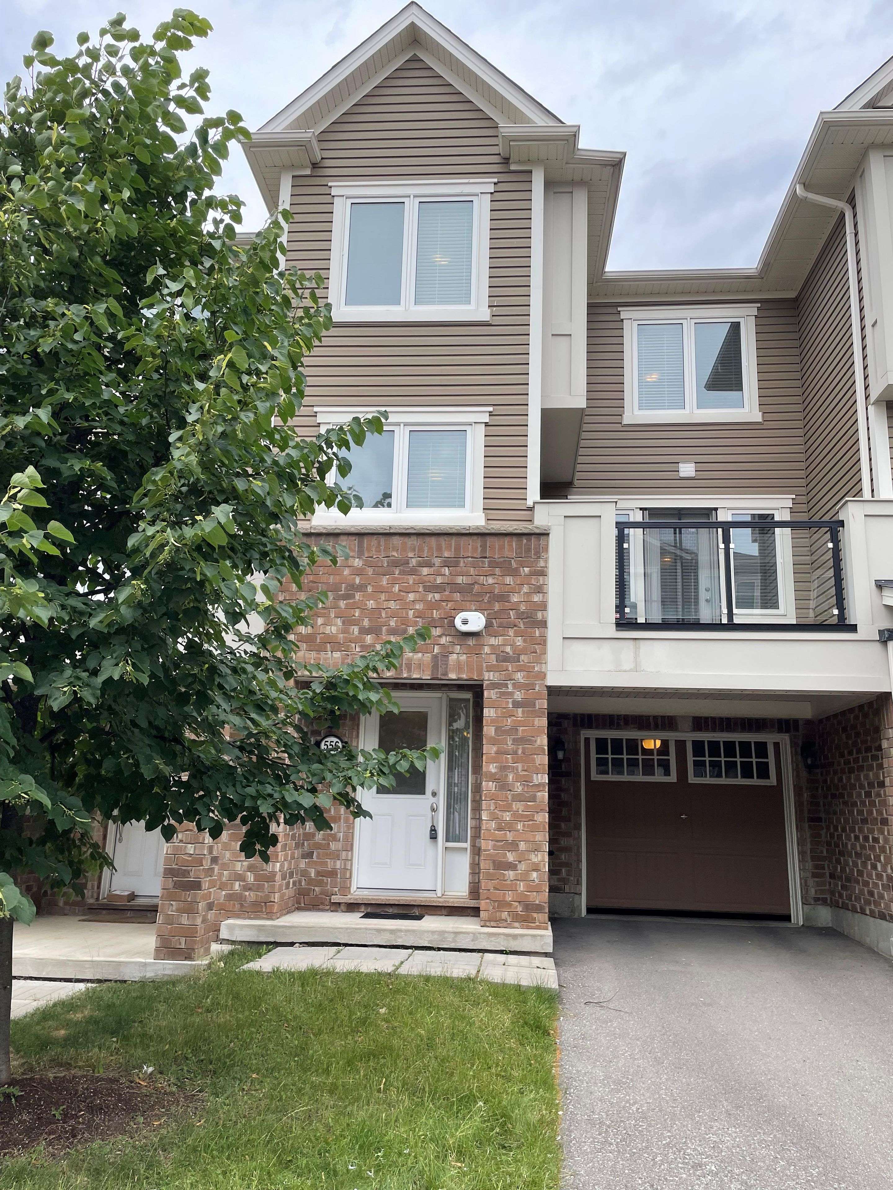 Kitchener, ON N2R 0L7,556 Goldenrod LN