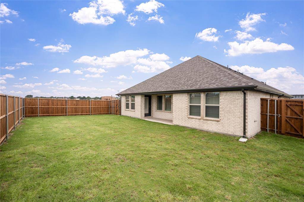 Forney, TX 75126,118 Monument Drive