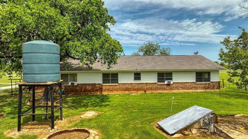 Goldthwaite, TX 76531,370 County Rd 240