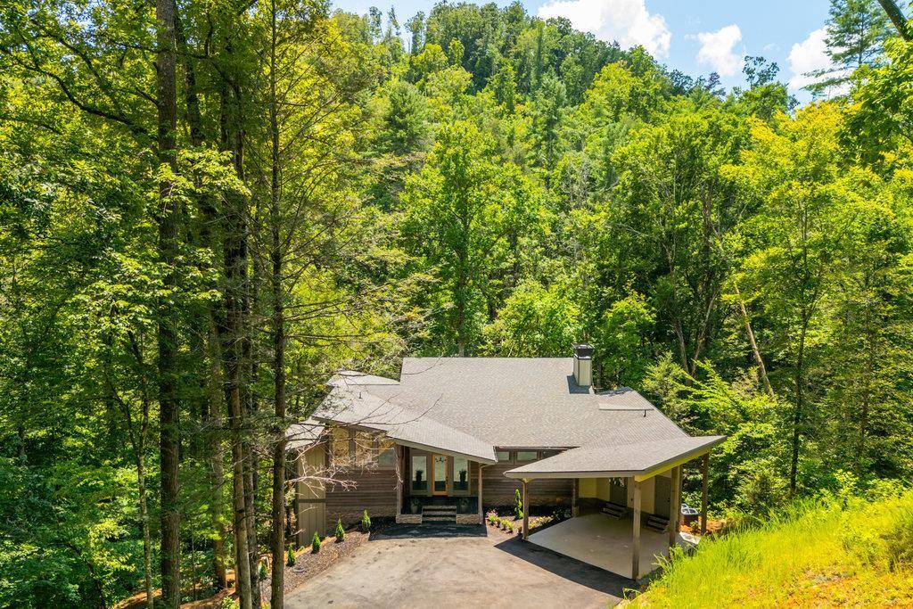 Ellijay, GA 30540,418 Watersong Trail