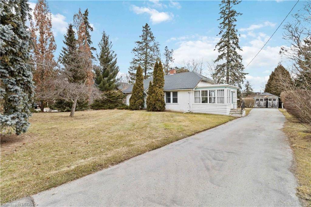 St. Thomas, ON N5R 3C2,213 SUNSET DR