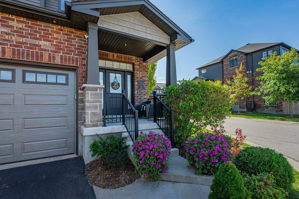 Guelph, ON N1L 0M4,254 Gosling GDNS #19